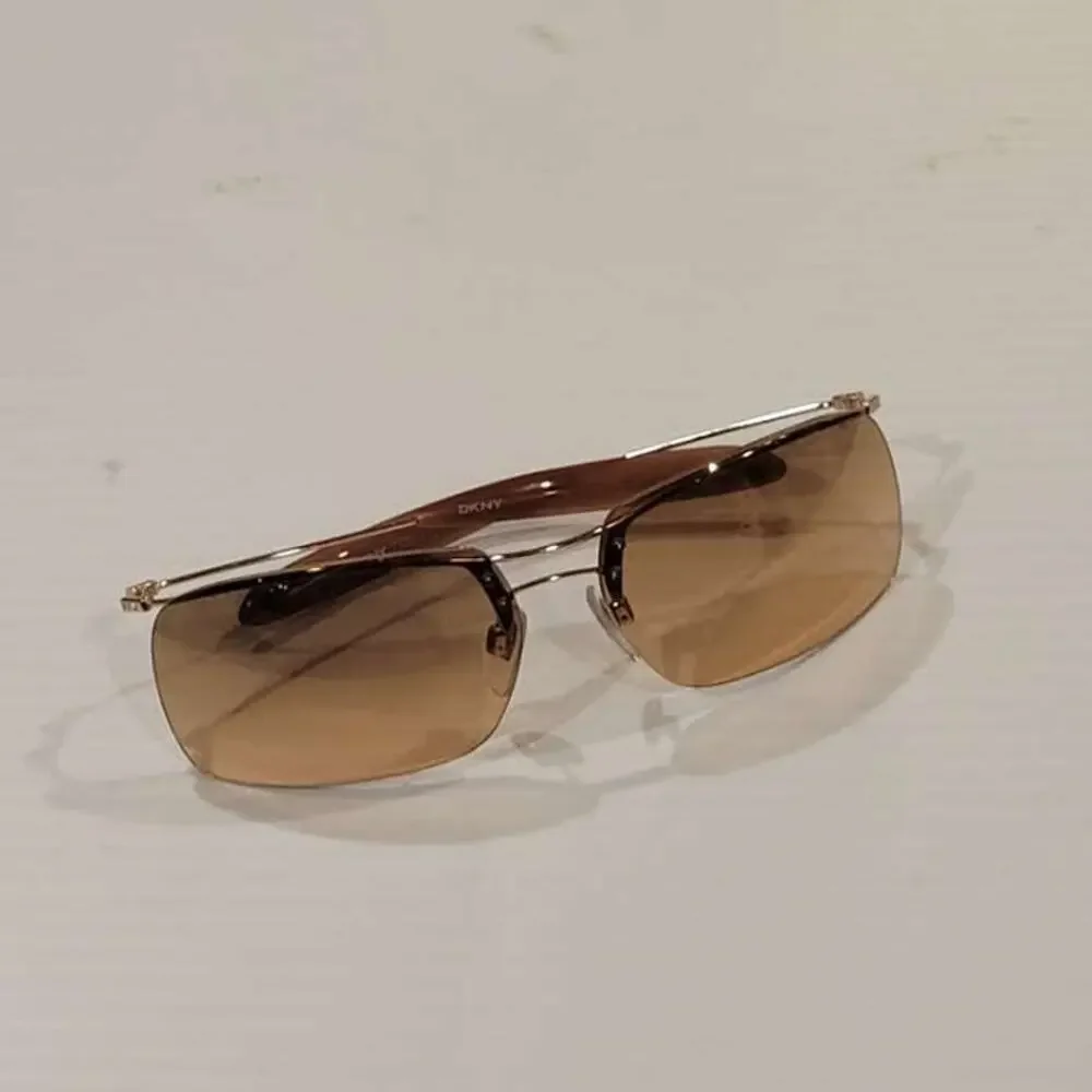 DKNY 7252S 717 Sunglasses 62x14x120 Half rim metal frame